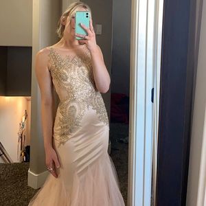 PROM DRESS